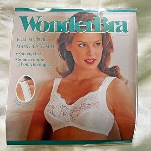 WONDERBRA FULL SUPPORT, NATURAL COLOUR, SIZE 40C, SOFT CUP, COMFORT CUSHION STRA